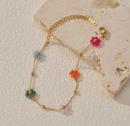 Pulsera Dorada de Flores